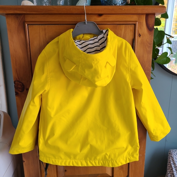 Yellow rain jacket 4t - Picture 2 of 3